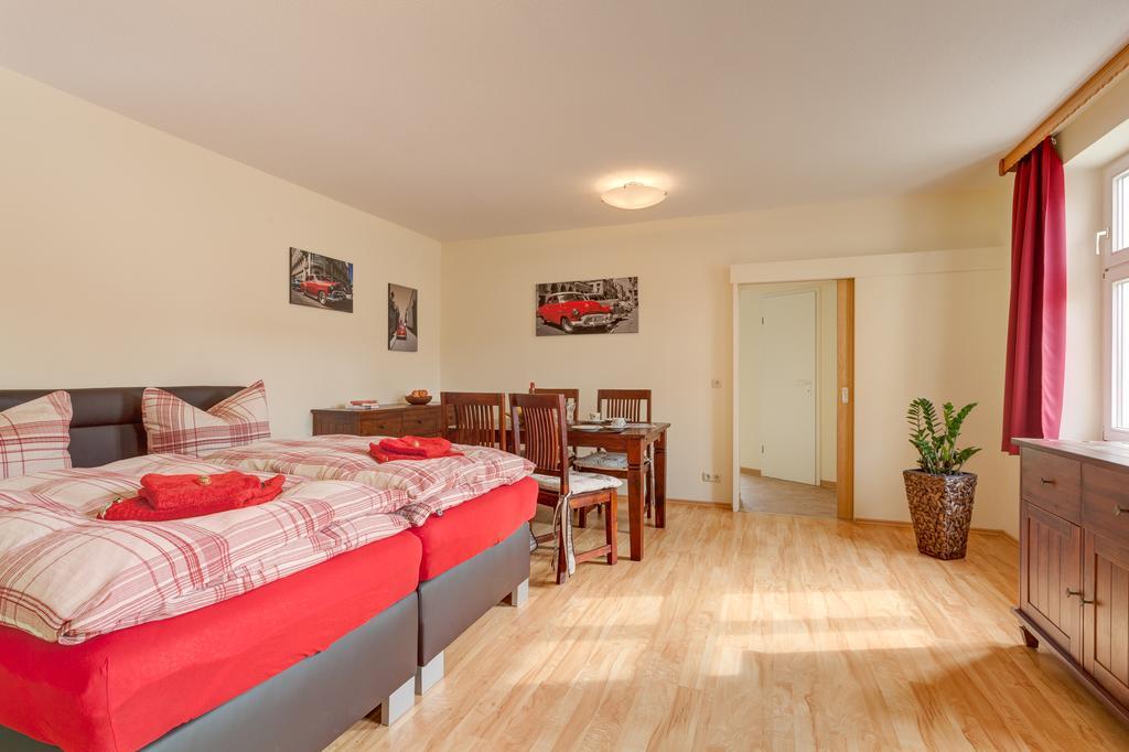 Altstadt Ferienwohnung 诺伊鲁平 外观 照片